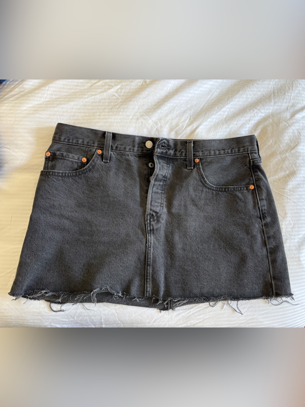 Levi's Charcoal Black Raw-Edge Denim Mini Skirt